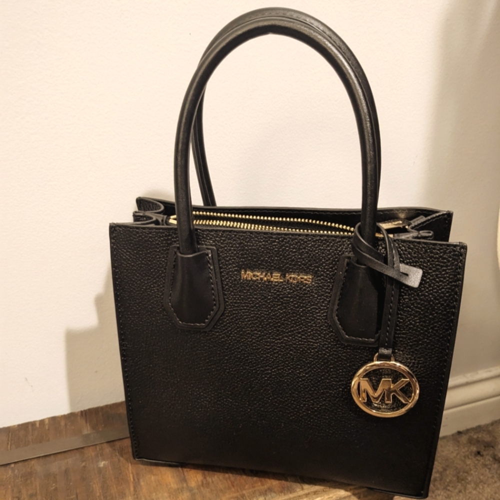 Medium Michael Kors handbag